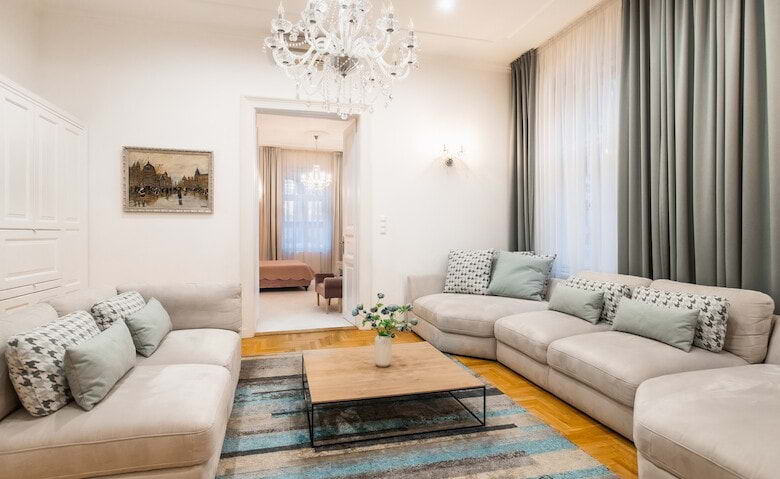 Apartment for rent close to Heroes' square