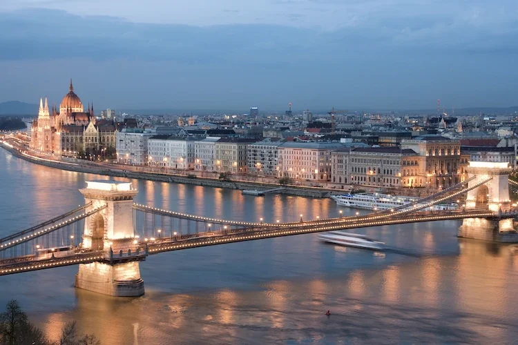 Chain Bridge and Parliament in Budapest at dusk