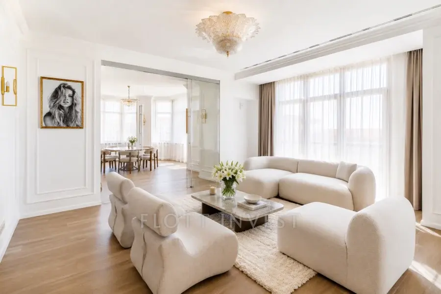 M15 Residence – No.3
