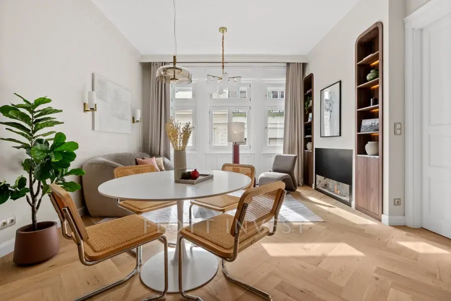 Elegant, Fully Renovated Property in Budapest’s District V.