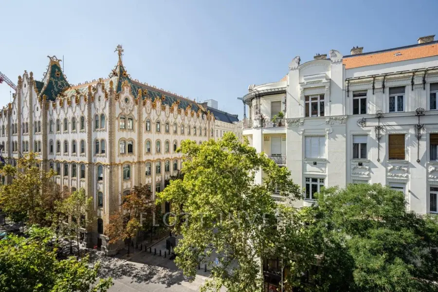 Amazing recently refurbished downtown apartment