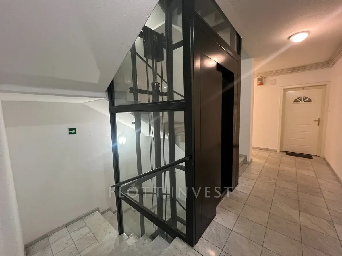 Good value for money apartment for rent, on the border of Pasarét and Szépilona