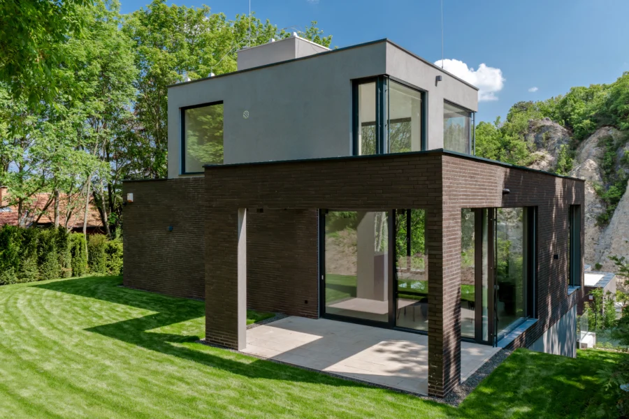 House for sale in XII. Budapest