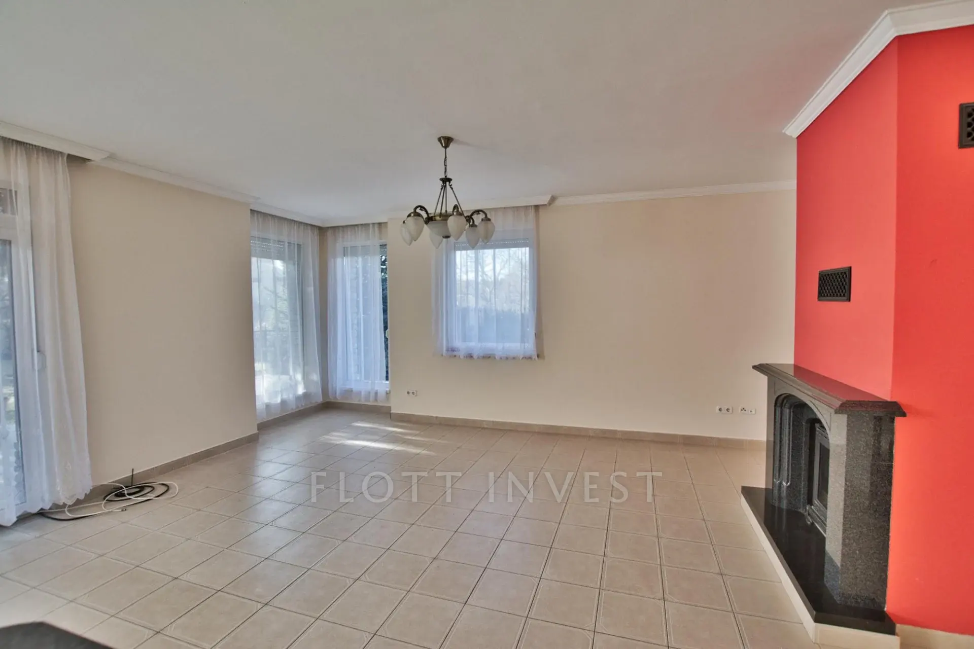 Modern Semi-Detached Home for Rent in Pesthidegkút – 200 sqm, 4 Bedrooms, 3 Bathrooms