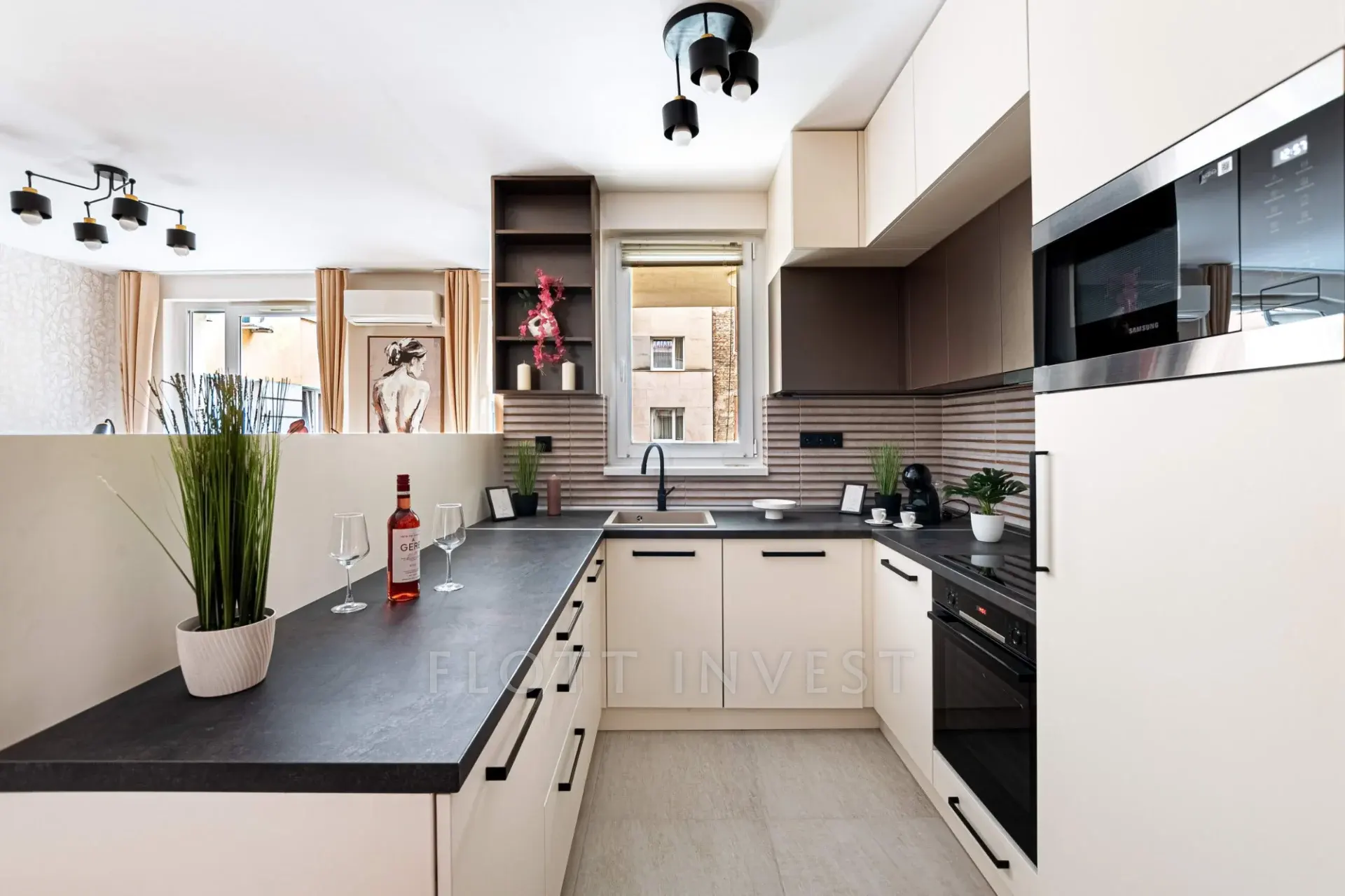 Exceptional Opportunity in Akácfa Street – with Airbnb License!