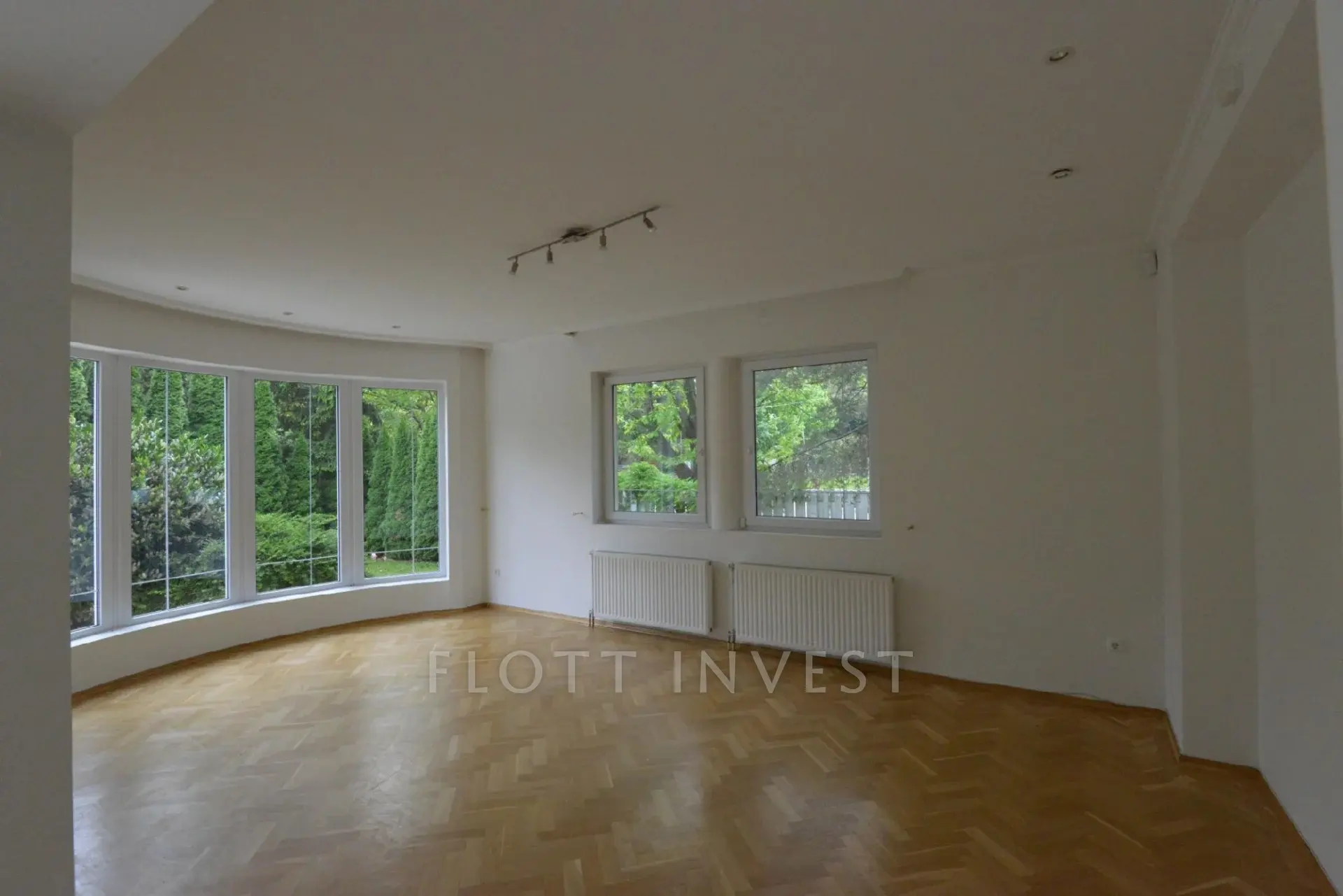 Family house for rent in Budaliget, with swimming pool