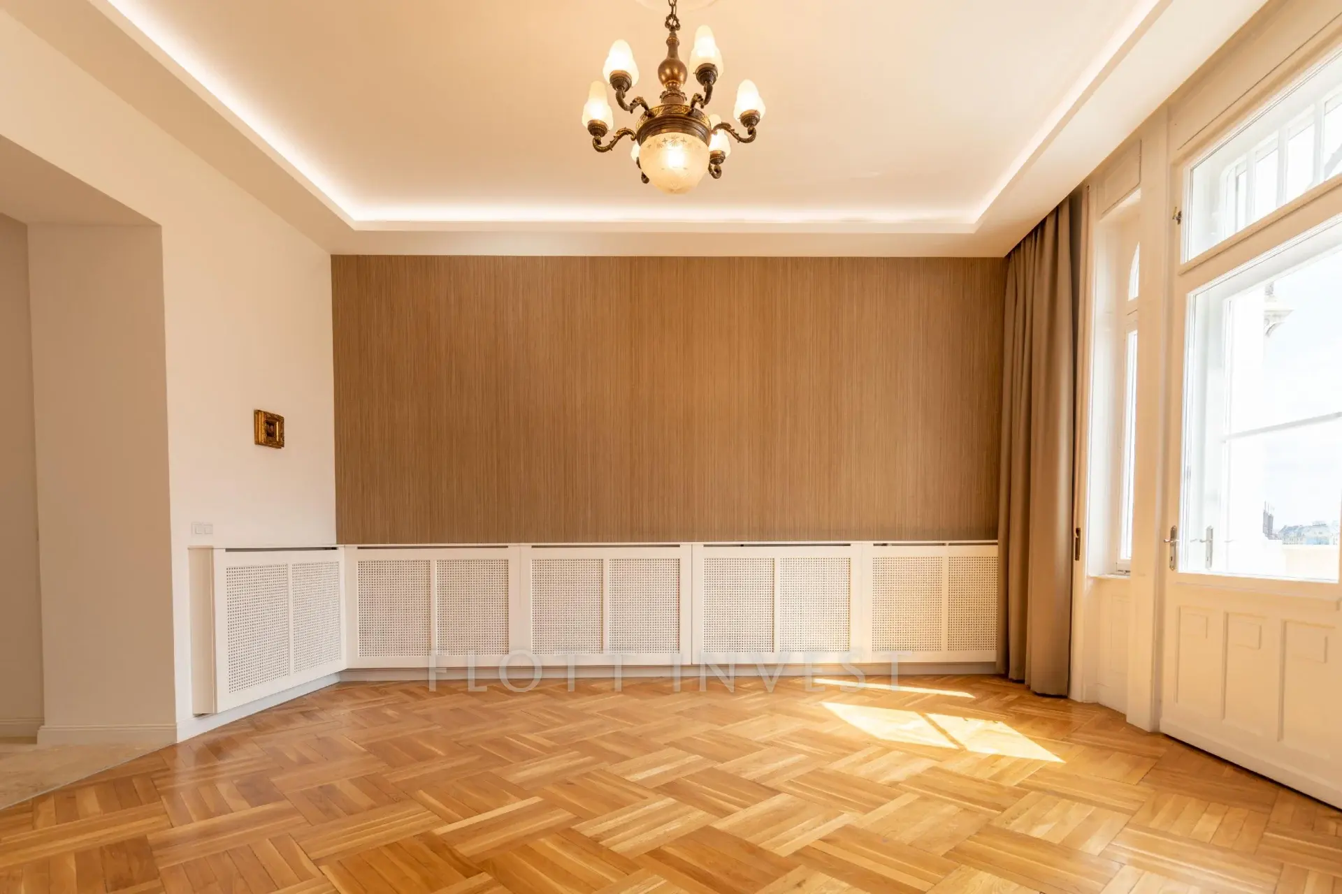 Apartment with view to the Elizabeth square