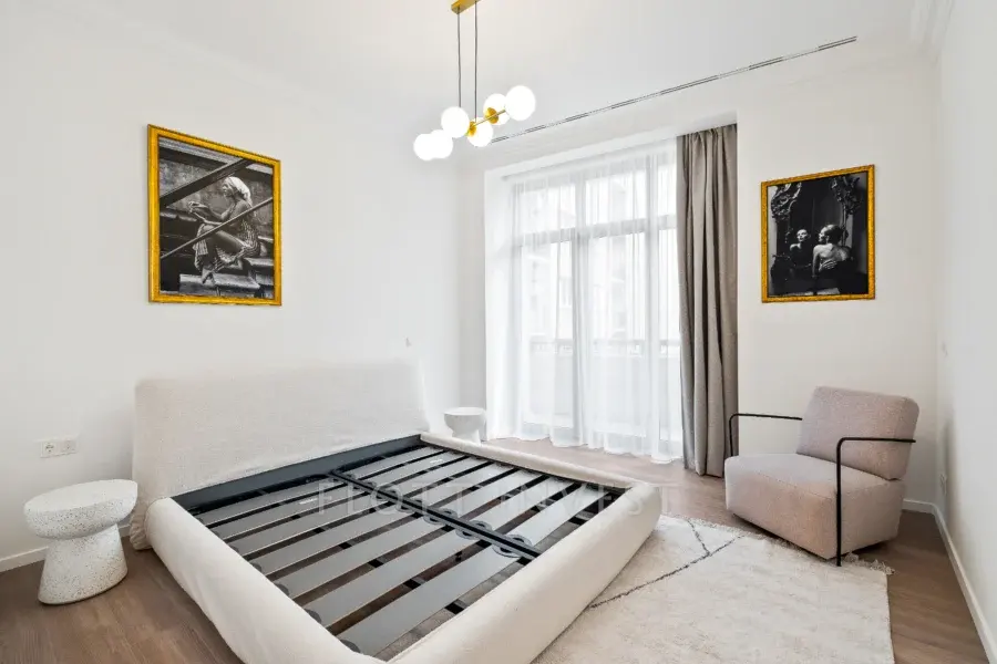 Wonderful apartment on Március 15. Square