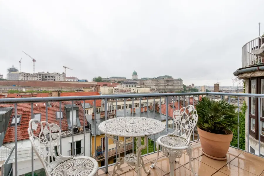 Amazing apartment with breathtaking view