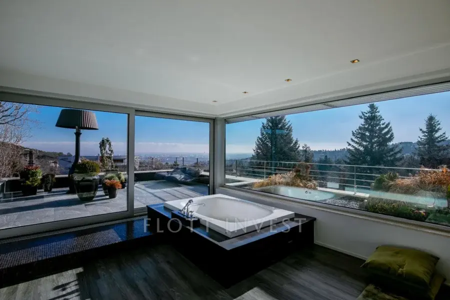 Panorámás luxus villa a 2. kerületben