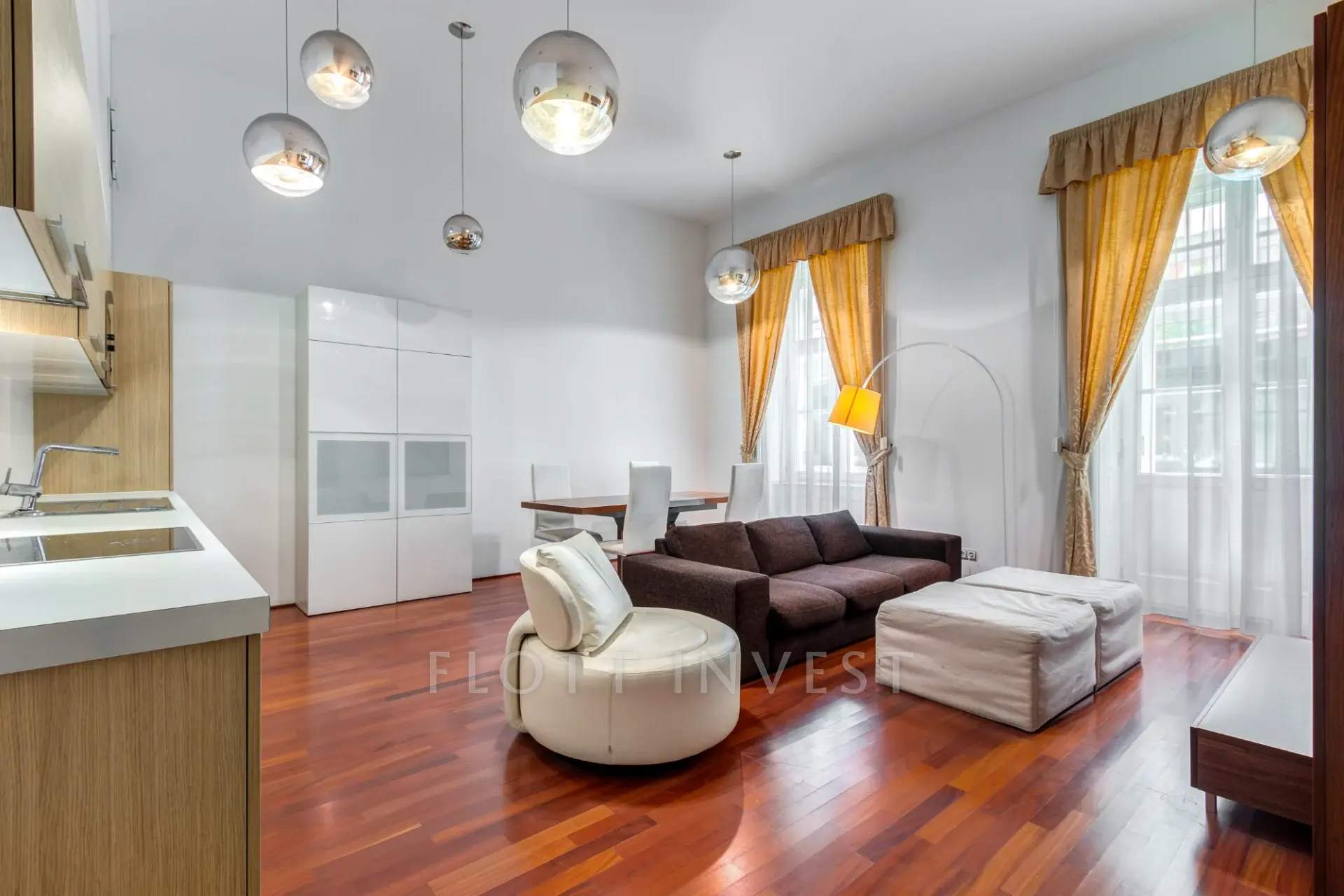 Apartment for rent in luxury surroundings near Chain Bridge