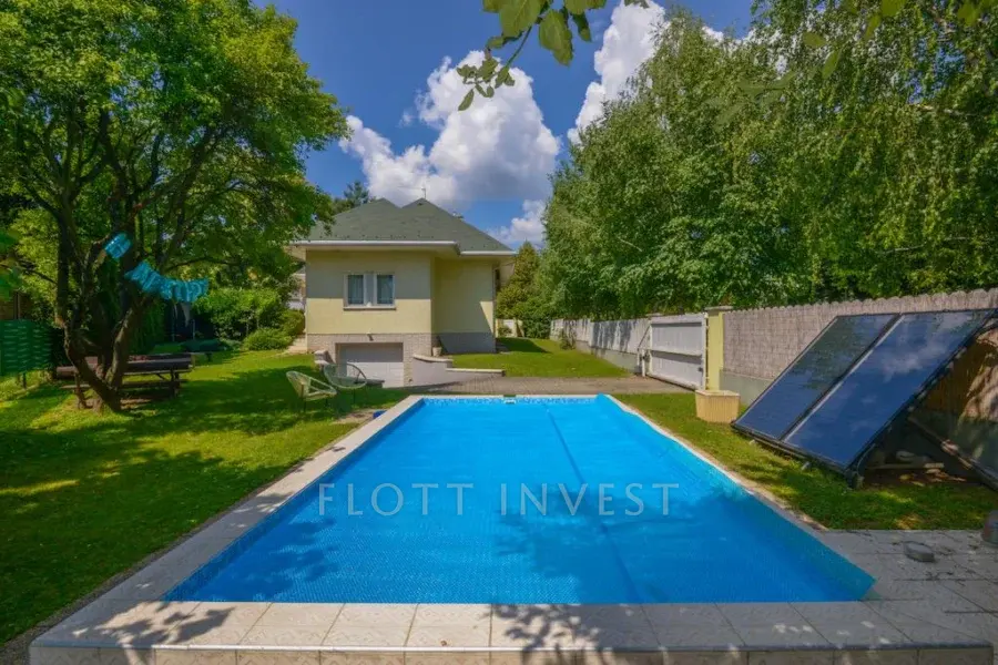 Family house for rent in Budaliget, with swimming pool