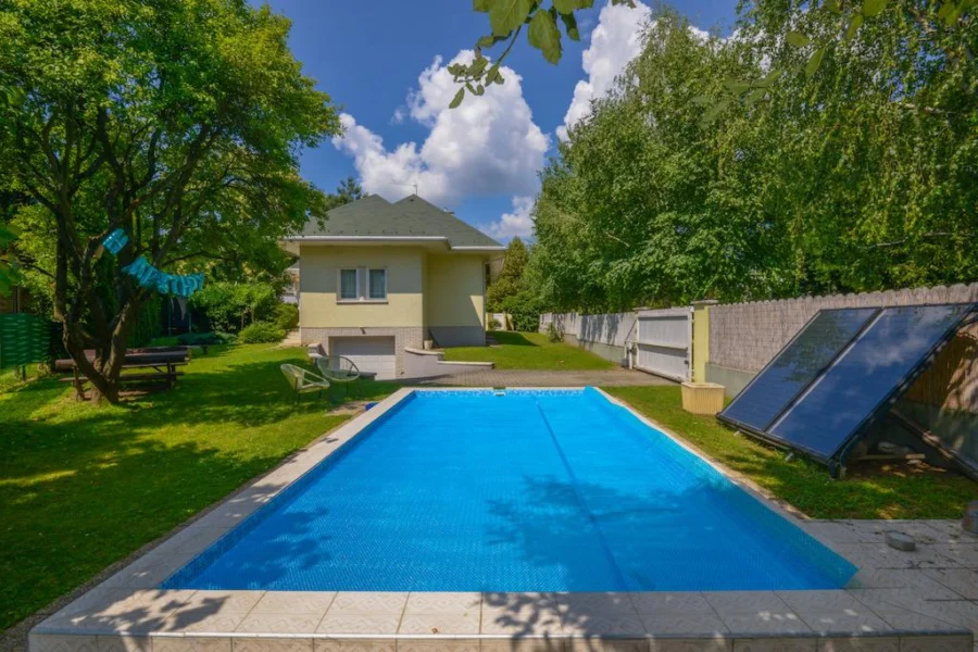 Family house for rent in Budaliget, with swimming pool