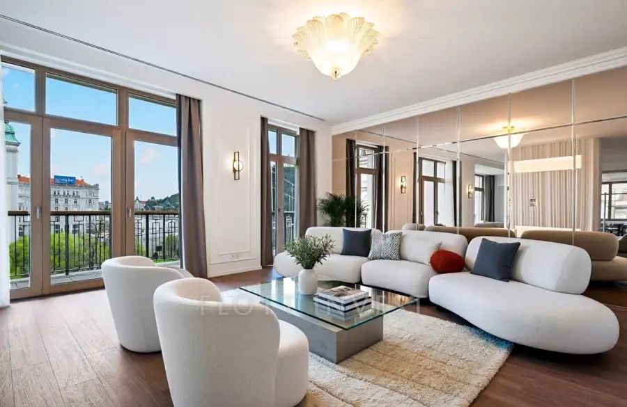 M15 Residence – Residence One