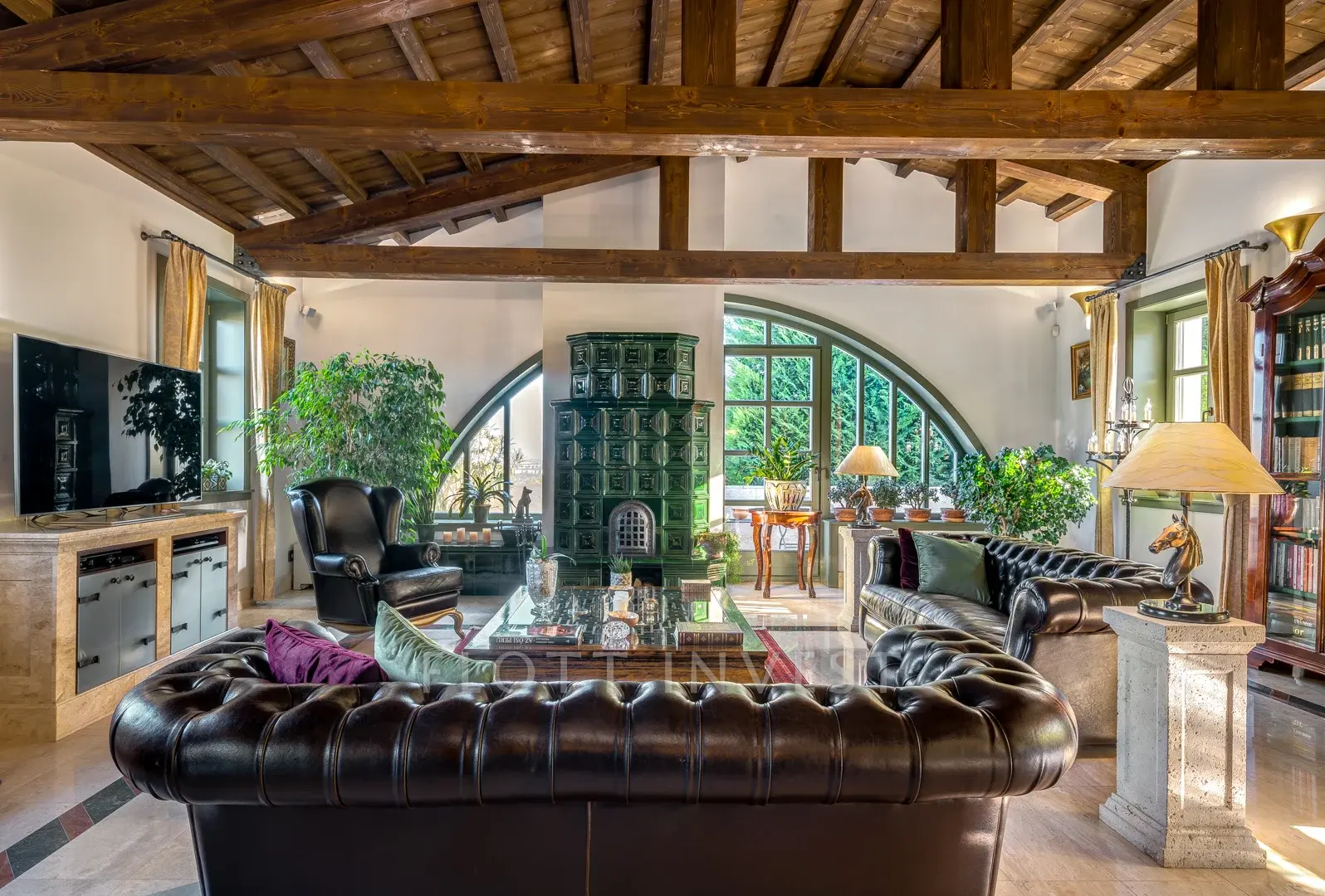Amazing mediterranian villa in Buda