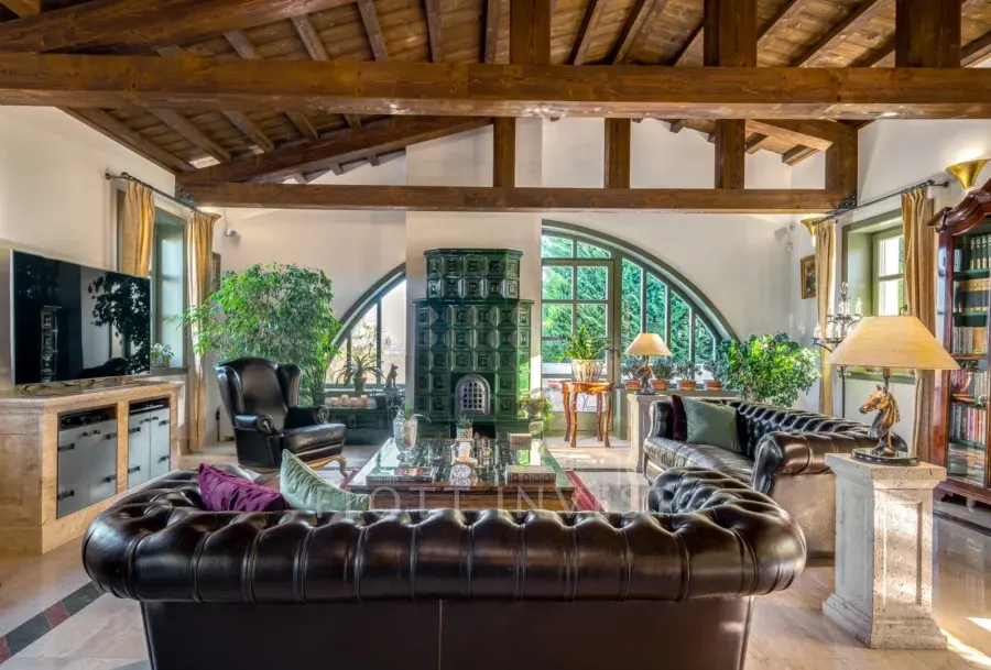 Amazing mediterranian villa in Buda