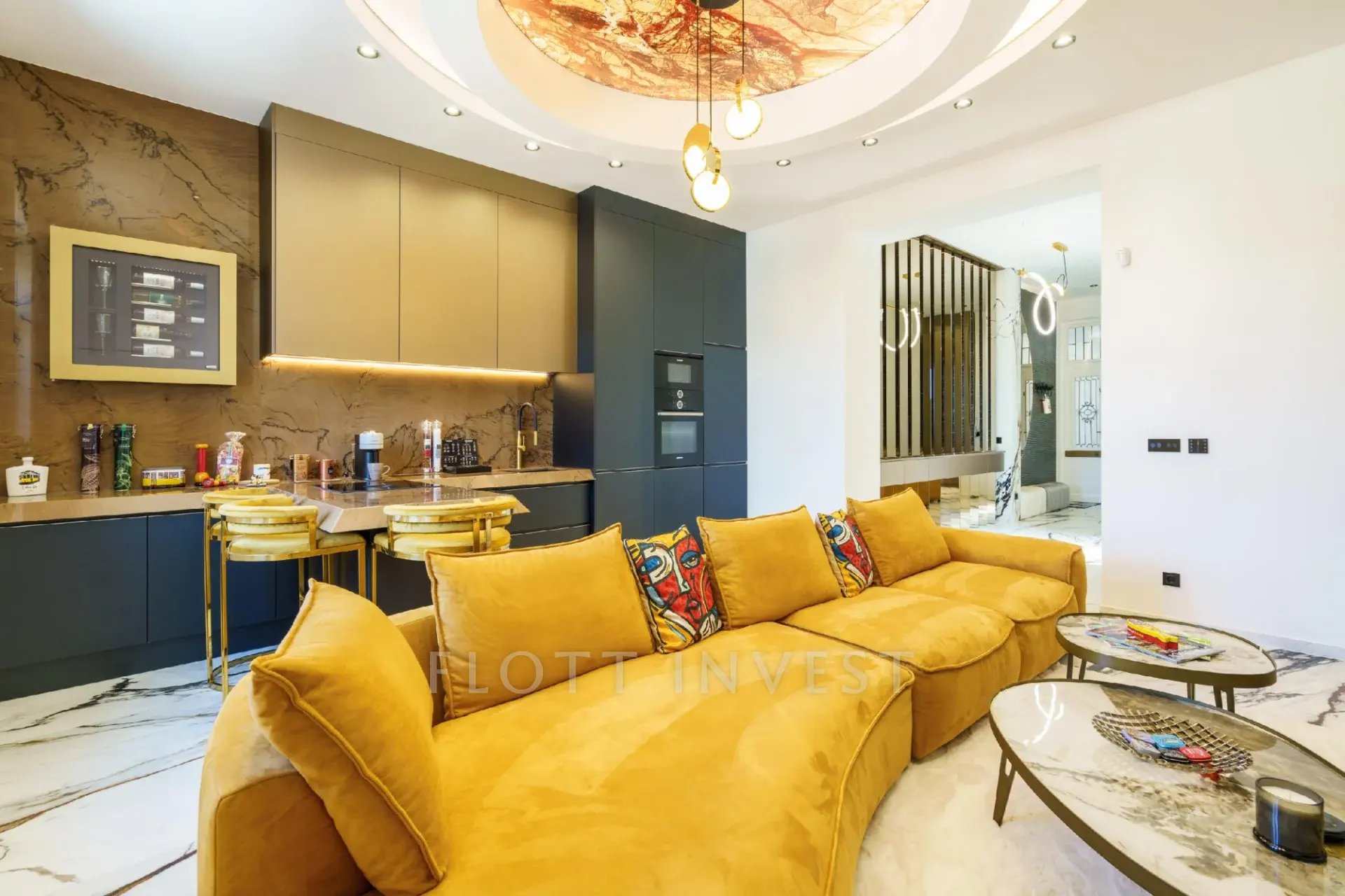 Exclusive apartment in the downtown