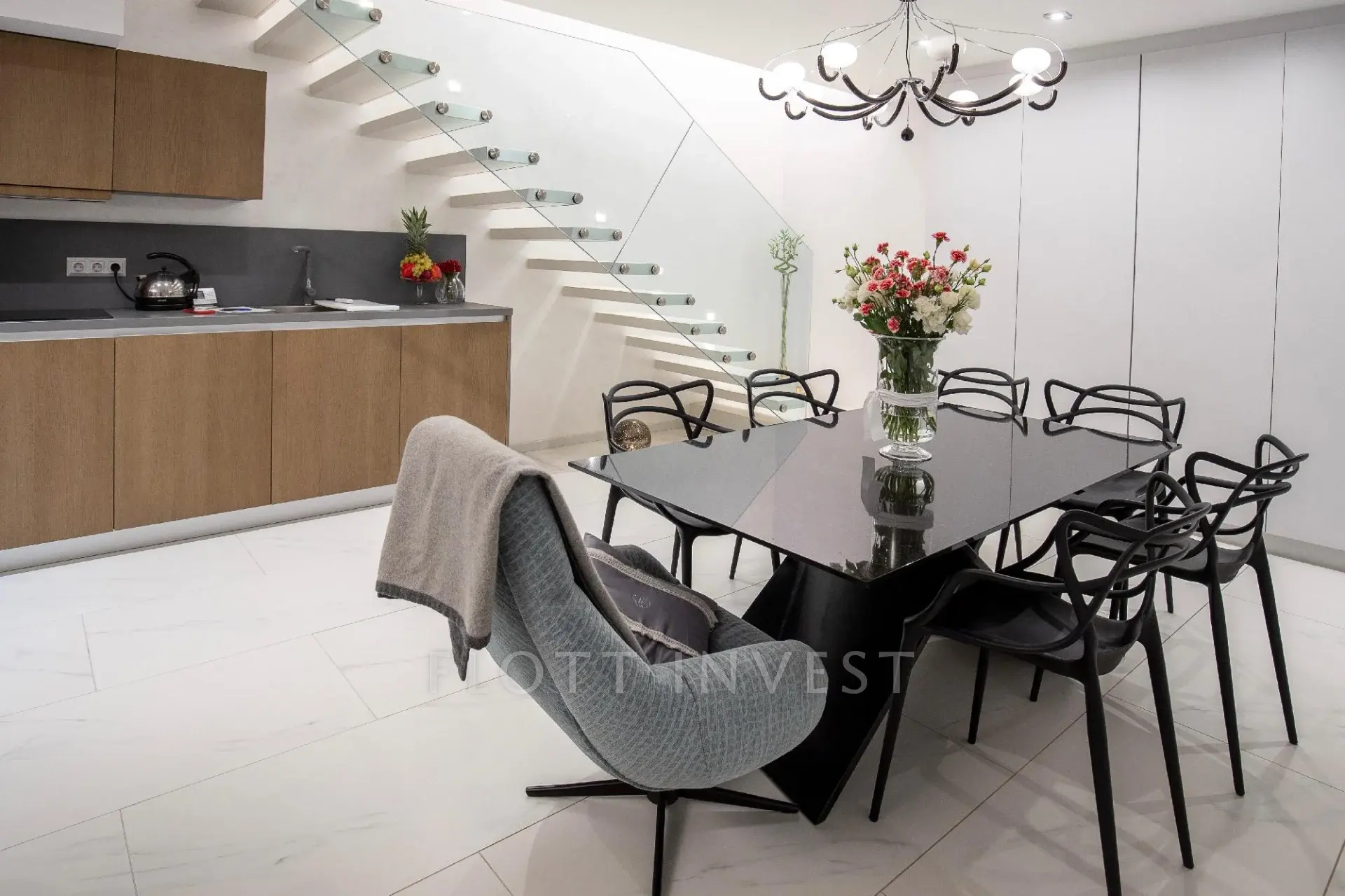 Refurbished apartment near Basilica and Parliament