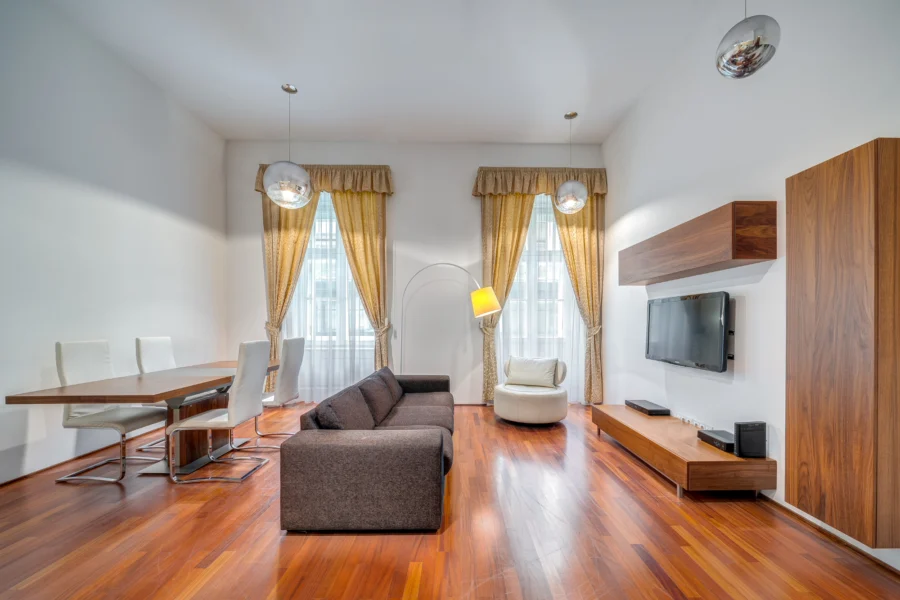Apartment for rent in luxury surroundings near Chain Bridge