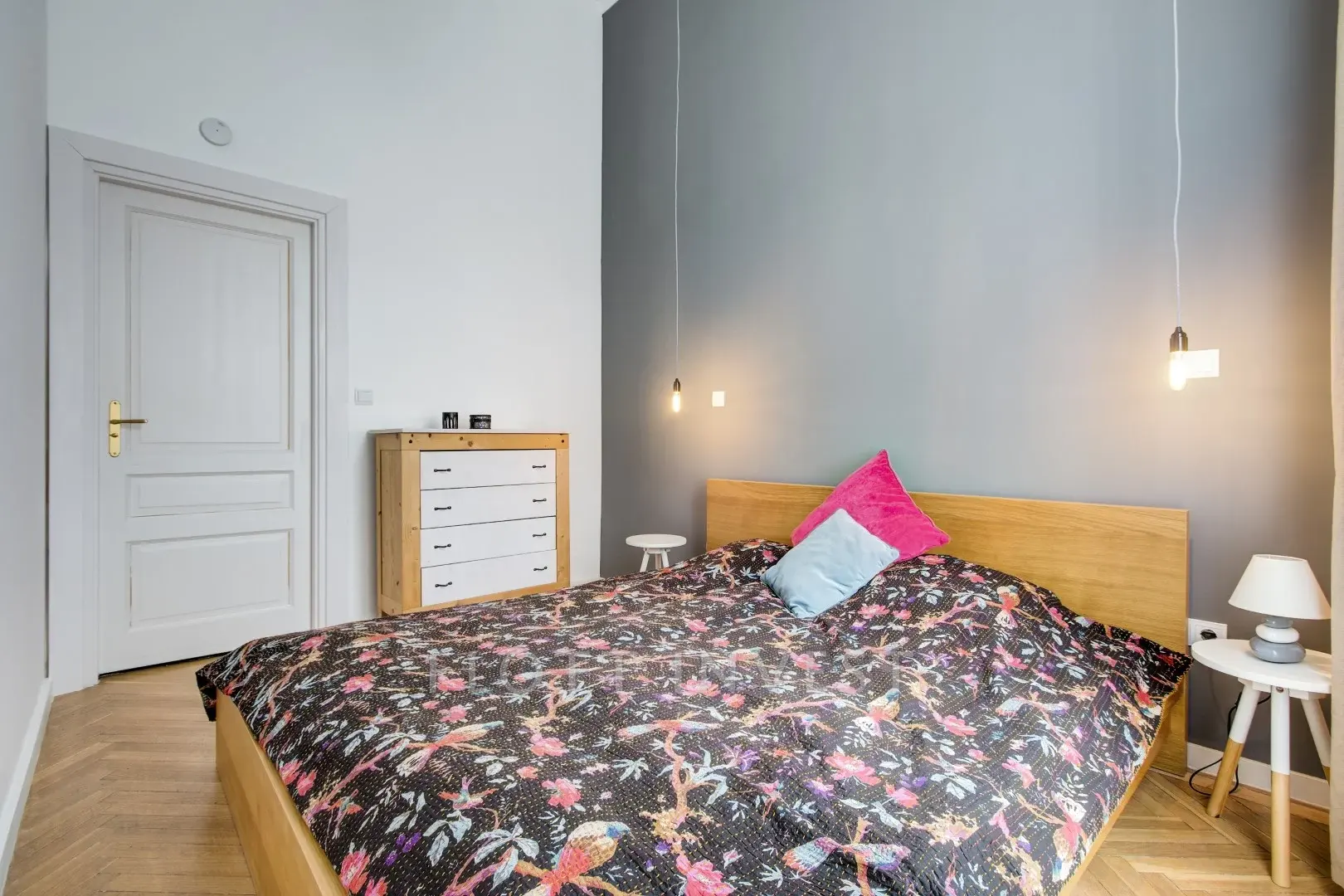 Renovated, furnished apartment for rent